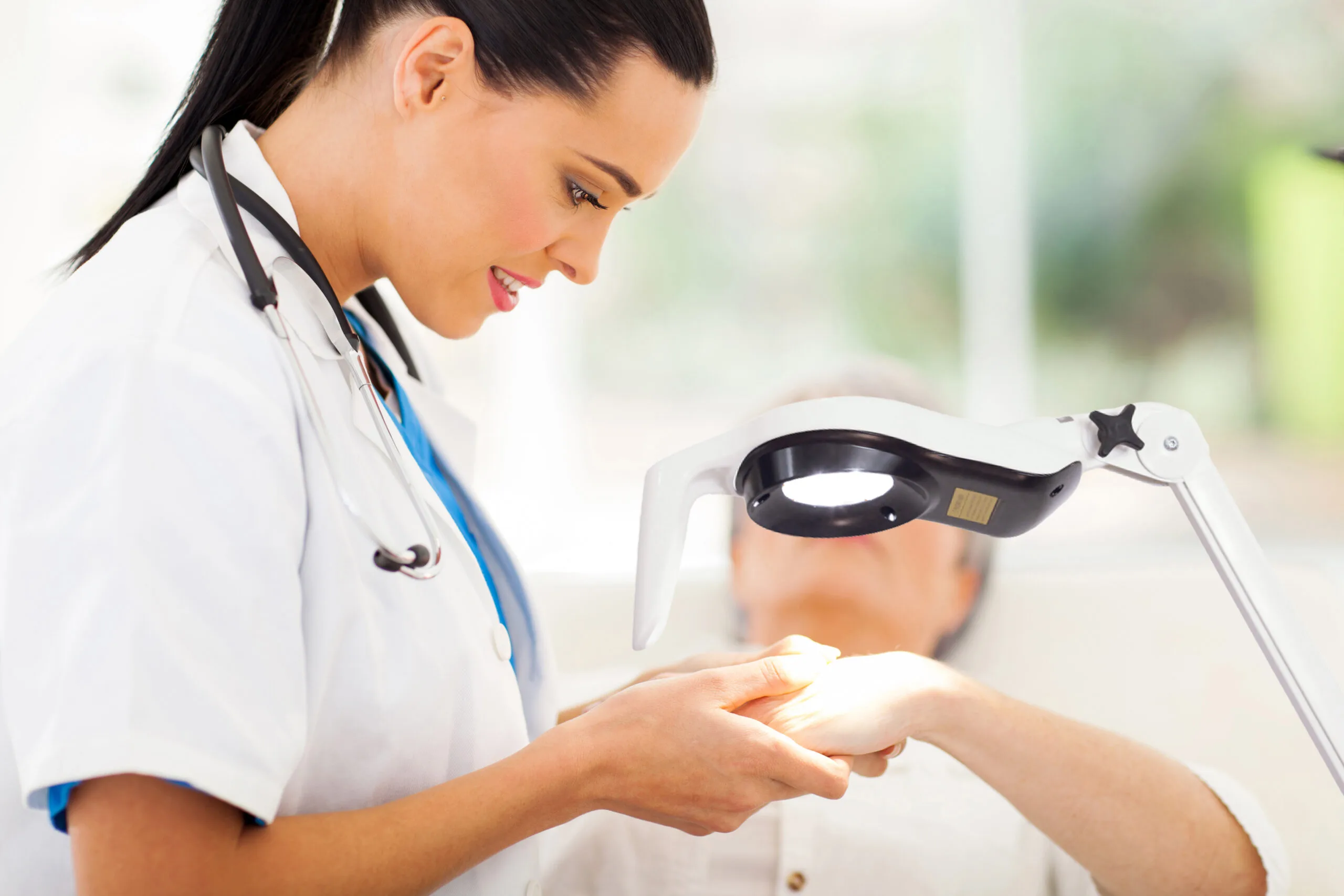 Dermatology & Plastic Surgery Lighting » Burton Medical, LLC